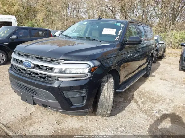 1FMJK1J88PEA16321 2023 FORD EXPEDITION - Image 2