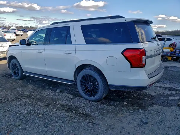 1FMJK1J89PEA44077 2023 FORD EXPEDITION - Image 2