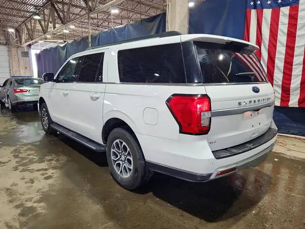 1FMJK1J89REA12426 2024 FORD EXPEDITION - Image 2