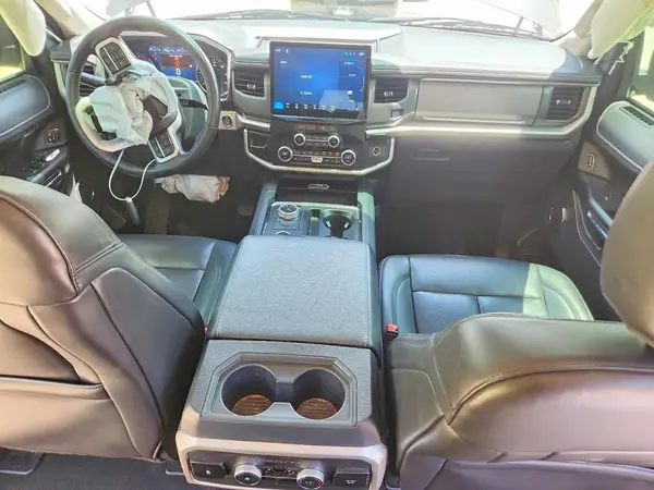 1FMJK1J8XREA08871 2024 FORD EXPEDITION - Image 8