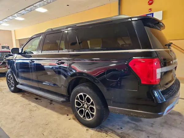 1FMJK1J8XREA32703 2024 FORD EXPEDITION - Image 2