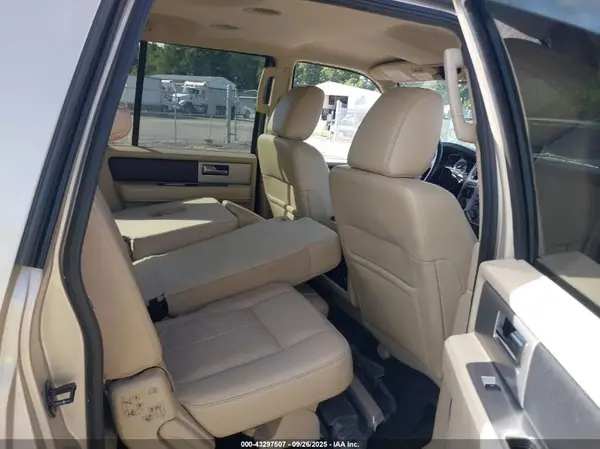 1FMJK1JT2HEA70879 2017 FORD EXPEDITION - Image 8