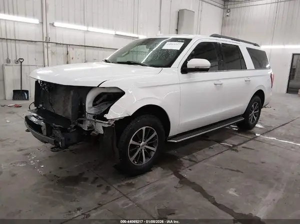 1FMJK1JT3KEA43892 2019 FORD EXPEDITION - Image 2