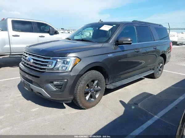 1FMJK1JT8KEA51812 2019 FORD EXPEDITION - Image 2