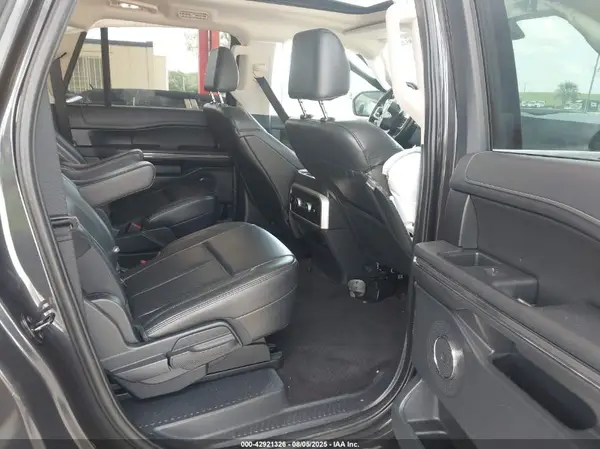 1FMJK1JT8NEA10715 2022 FORD EXPEDITION - Image 8