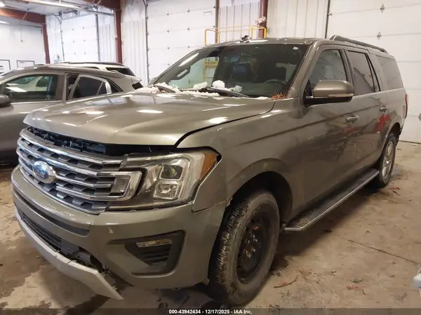 1FMJK1JTXKEA03809 2019 FORD EXPEDITION - Image 2