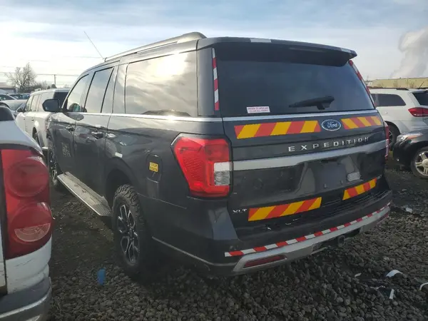 1FMJK1JTXNEA27256 2022 FORD EXPEDITION - Image 2