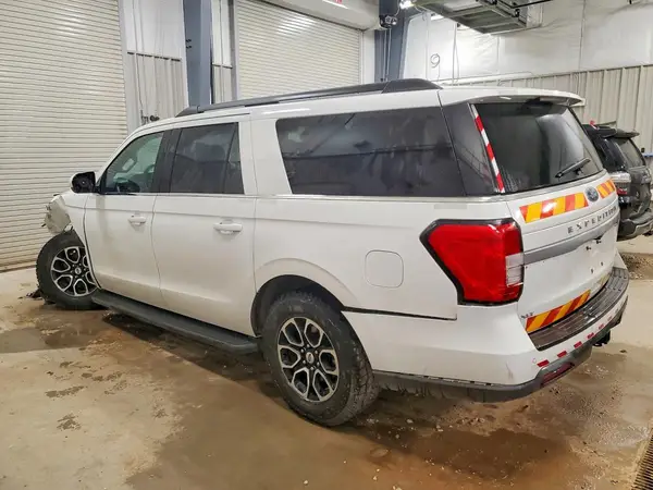 1FMJK1JTXNEA51833 2022 FORD EXPEDITION - Image 2
