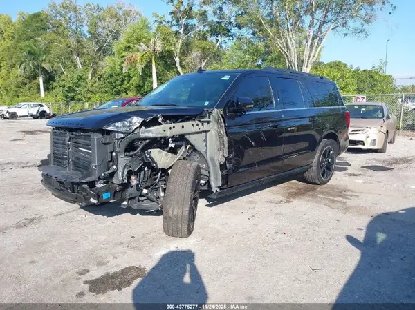 1FMJK1K82REA92120 2024 FORD EXPEDITION - Image 2
