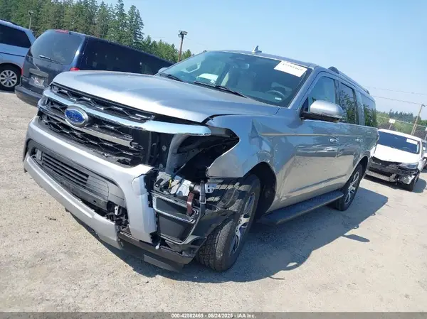 1FMJK1K83REA40544 2024 FORD EXPEDITION - Image 2