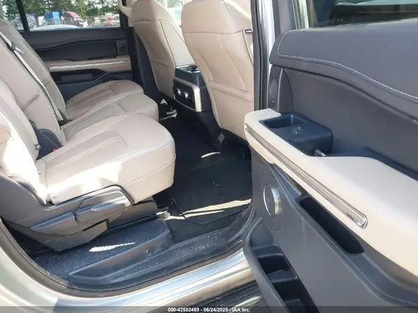 1FMJK1K83REA40544 2024 FORD EXPEDITION - Image 8