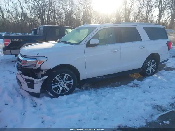 1FMJK1K84REA24272 2024 FORD EXPEDITION - Image 2