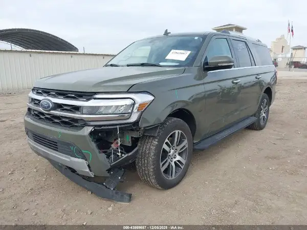 1FMJK1K85REA24927 2024 FORD EXPEDITION - Image 2