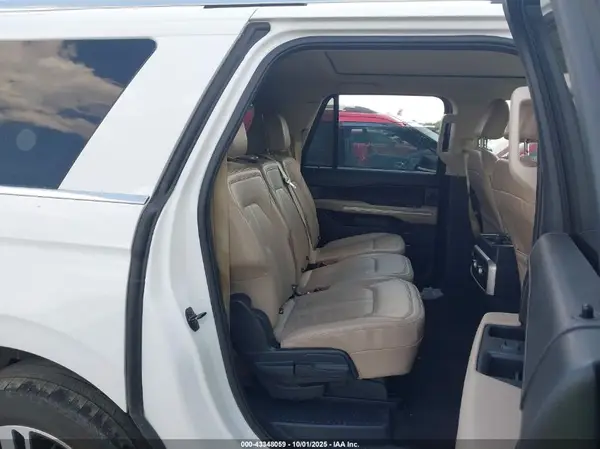 1FMJK1K86PEA15831 2023 FORD EXPEDITION - Image 8