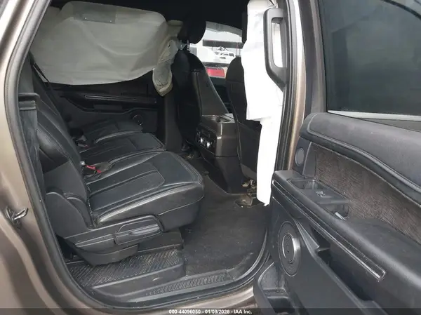 1FMJK1KT5KEA21021 2019 FORD EXPEDITION - Image 8