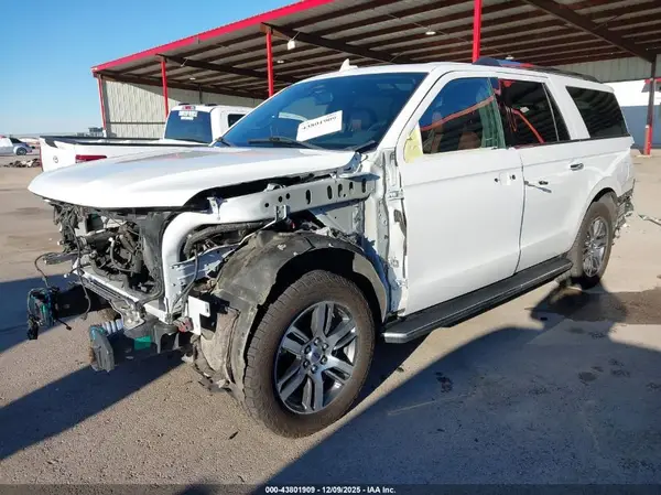 1FMJK1KT5NEA27583 2022 FORD EXPEDITION - Image 2
