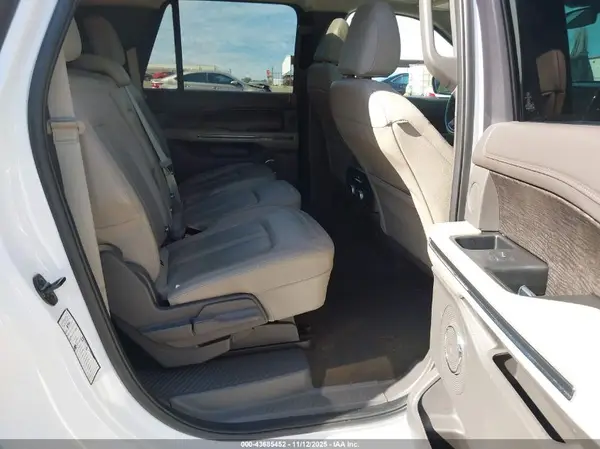 1FMJK1KT6MEA18616 2021 FORD EXPEDITION - Image 8