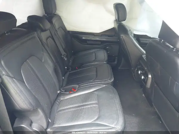 1FMJK1KT7KEA27726 2019 FORD EXPEDITION - Image 8