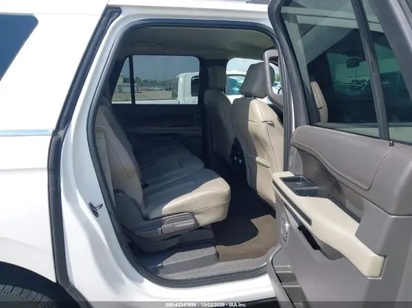 1FMJK1KT8JEA70521 2018 FORD EXPEDITION - Image 8