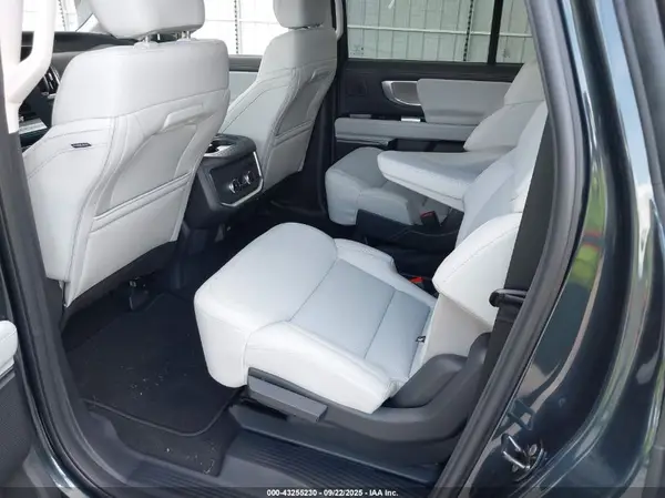 1FMJK1M80SEA52458 2025 FORD EXPEDITION - Image 8