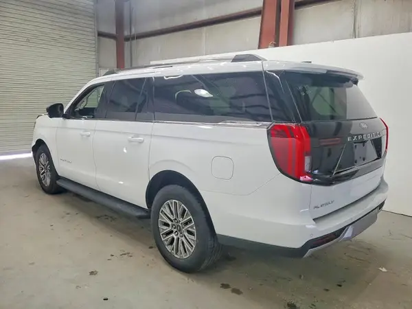 1FMJK1M81TEA15985 2026 FORD EXPEDITION - Image 2