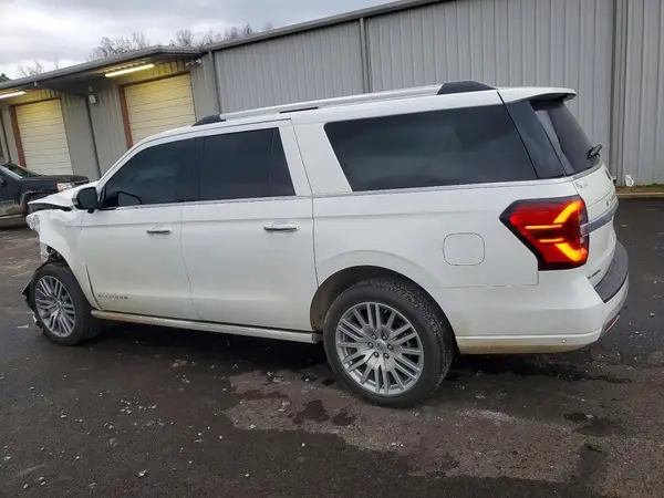 1FMJK1M83REA17262 2024 FORD EXPEDITION - Image 2