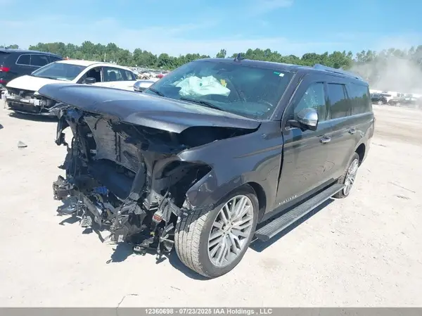 1FMJK1M86PEA38877 2023 FORD EXPEDITION - Image 2