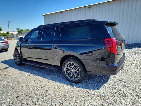 1FMJK1M86TEA27744 2026 FORD EXPEDITION - Image 2