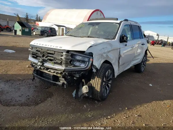 1FMJK1M89SEA02576 2025 FORD EXPEDITION - Image 2