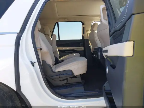 1FMJK1M8XREA23124 2024 FORD EXPEDITION - Image 8