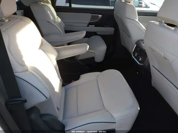 1FMJK1MG1SEA61158 2025 FORD EXPEDITION - Image 8