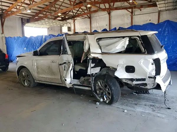 1FMJK1MT4KEA88660 2019 FORD EXPEDITION - Image 2