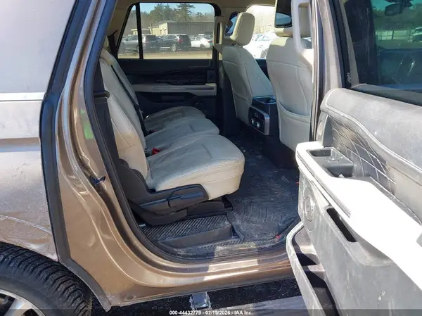 1FMJK1MT8JEA05567 2018 FORD EXPEDITION - Image 8