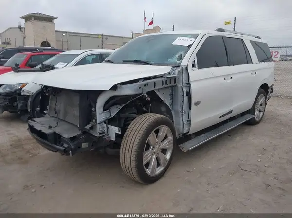 1FMJK1N89REB00709 2024 FORD EXPEDITION - Image 2
