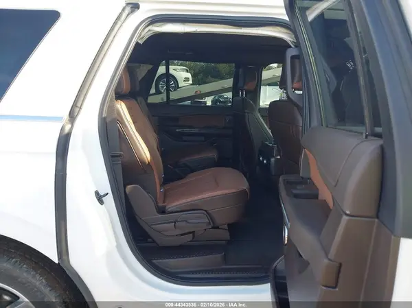 1FMJK1P82REA02067 2024 FORD EXPEDITION - Image 8