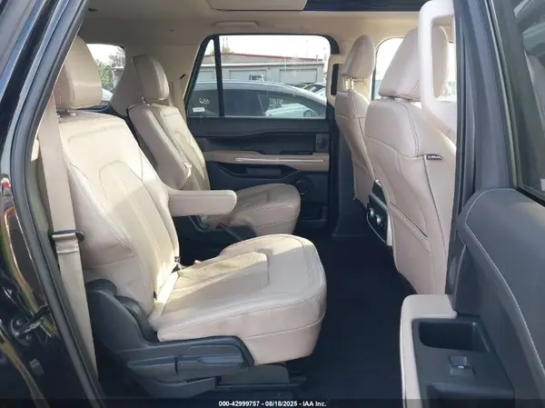 1FMJK2A80PEA41008 2023 FORD EXPEDITION - Image 8