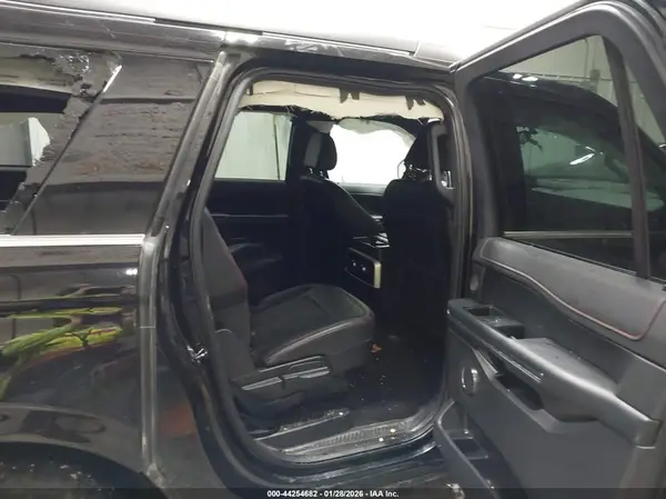 1FMJK2A80REA22252 2024 FORD EXPEDITION - Image 8