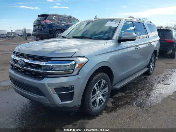 1FMJK2A82REA45595 2024 FORD EXPEDITION - Image 2