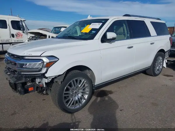 1FMJK2A84REA30483 2024 FORD EXPEDITION - Image 2