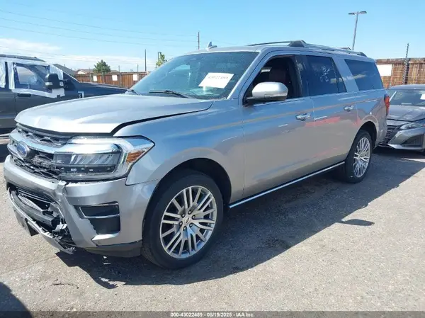 1FMJK2A84REA37868 2024 FORD EXPEDITION - Image 2