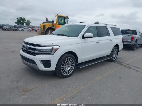 1FMJK2A86REA11045 2024 FORD EXPEDITION - Image 2