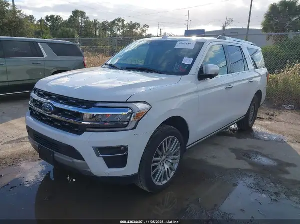 1FMJK2A86REA25155 2024 FORD EXPEDITION - Image 2