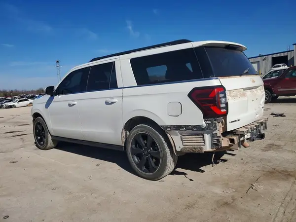 1FMJK2A88PEA33982 2023 FORD EXPEDITION - Image 2