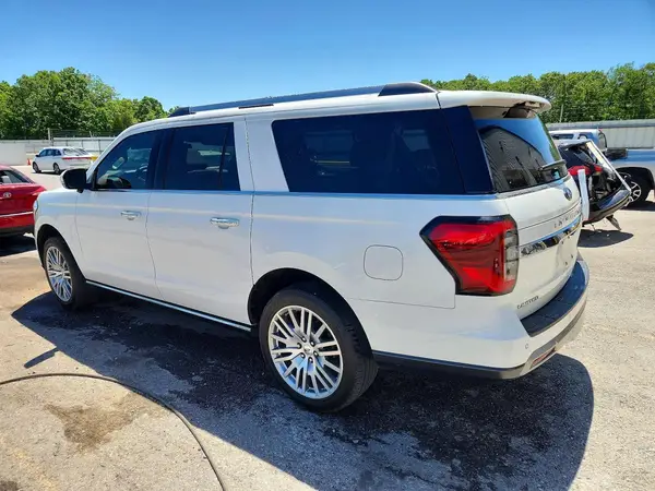 1FMJK2A88PEA65783 2023 FORD EXPEDITION - Image 2