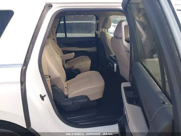 1FMJK2A88REA04582 2024 FORD EXPEDITION - Image 8