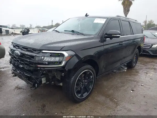 1FMJK2A88REA05537 2024 FORD EXPEDITION - Image 2