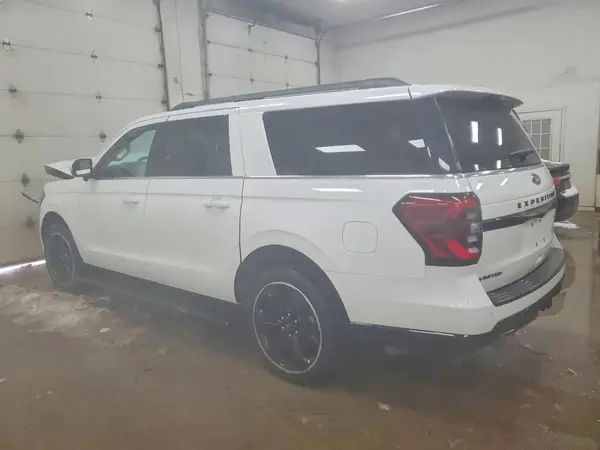 1FMJK2A88REA12424 2024 FORD EXPEDITION - Image 2
