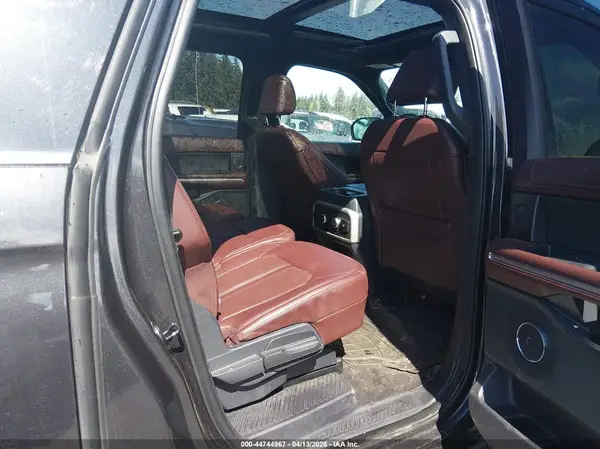 1FMJK2A89REA34500 2024 FORD EXPEDITION - Image 8