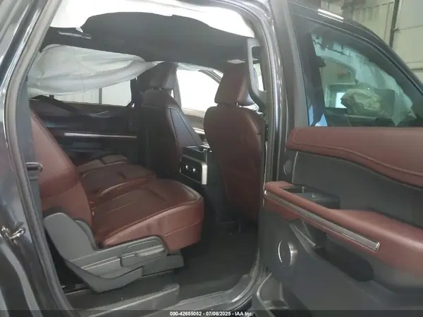 1FMJK2A8XREA35526 2024 FORD EXPEDITION - Image 8