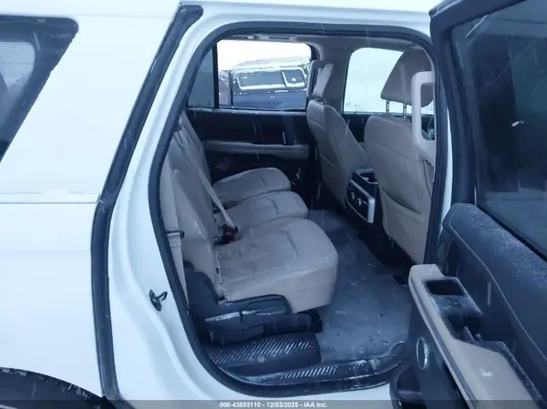 1FMJK2A8XREA43321 2024 FORD EXPEDITION - Image 8